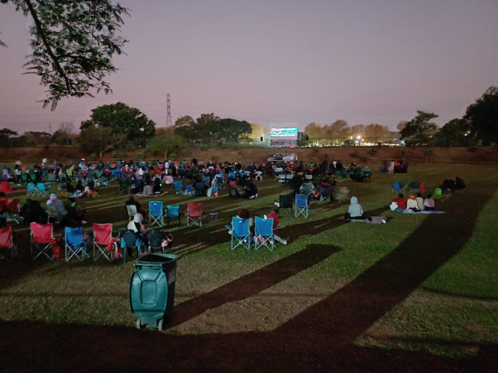 Kahnns Outdoor Movies Gallery Image 4